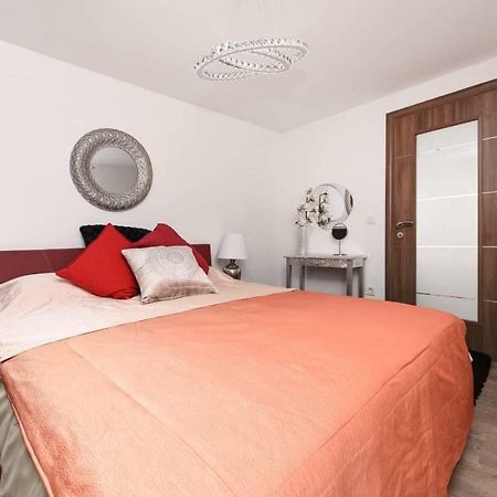 Dana Zadar Apartment Екстериор снимка