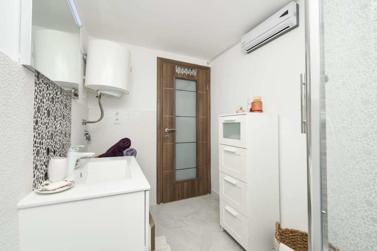 Dana Zadar Apartment Екстериор снимка