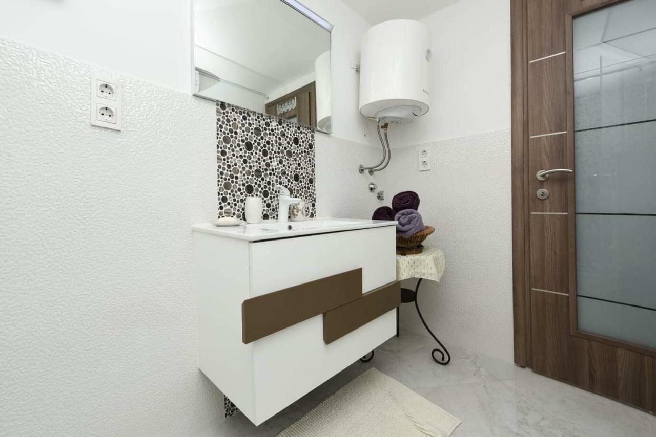 Dana Zadar Apartment Екстериор снимка